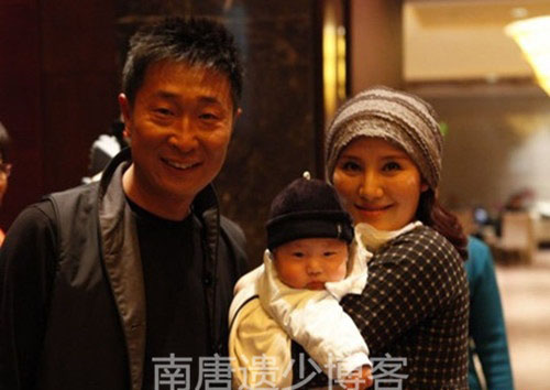 網(wǎng)曝44歲林永健3歲兒子近照 “小眼睛”像足了爸爸！