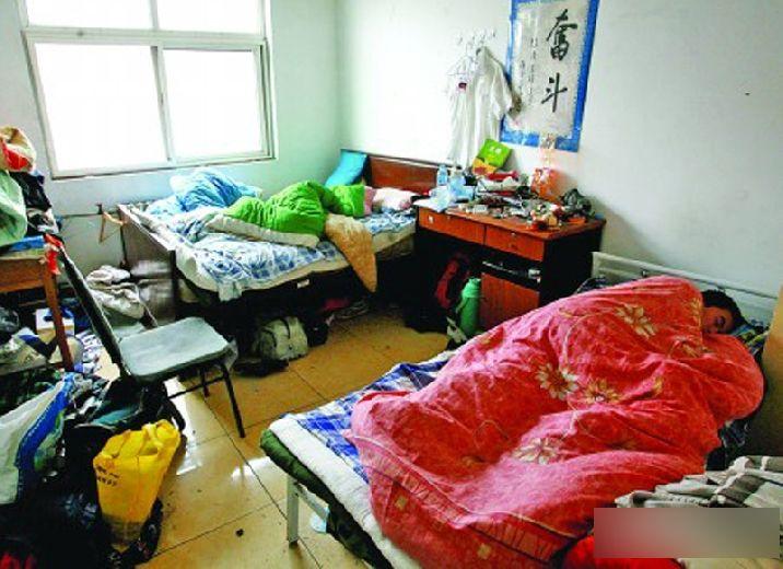 都市蟻族赤裸真相 看后倍感凄涼