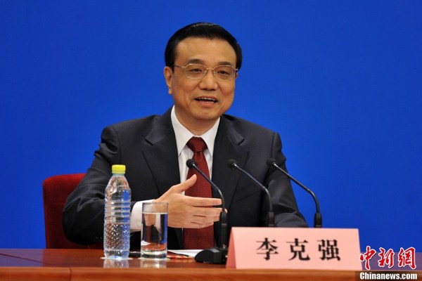 李克強(qiáng)約法三章:人民過好日子政府就要過緊日子 李克強(qiáng)約法三章:人民過好日子政府就要過緊日子