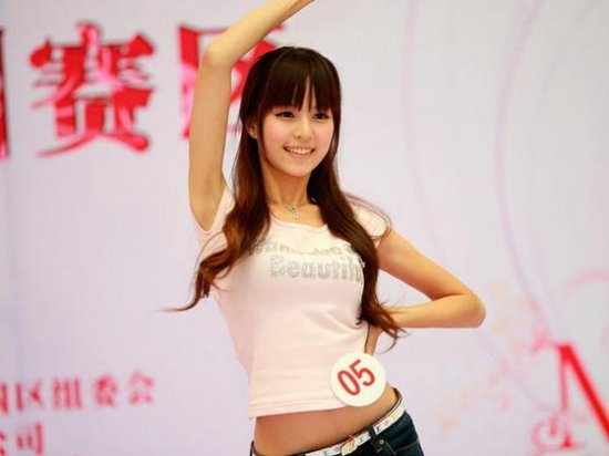 高校宅男女神級?；ㄐ∏逍滤囆g(shù)照