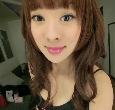 北體大?；?0后童苡萱艷照流出 蜂腰美背秒殺柳巖張馨予