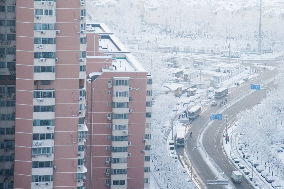 2013年3月20日早晨，降雪后的北京，全城銀裝素裹