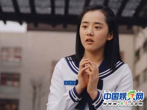 盤點中外女星影視劇學(xué)生裝 何潔張柏芝張韶涵驚艷搶鏡