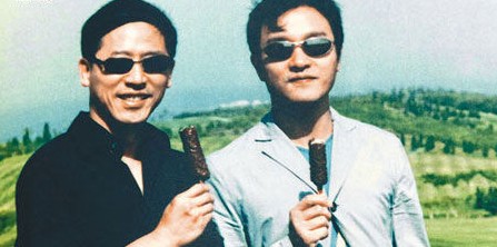 張國(guó)榮和唐唐舊照。