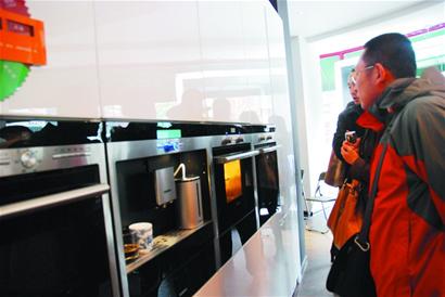 “五一”商戰(zhàn)提前預(yù)熱“節(jié)能補(bǔ)貼”成導(dǎo)火索